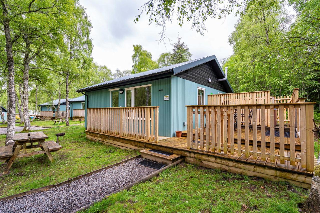Bracken Lodge 7 With Hot Tub Belladrum Bagian luar foto